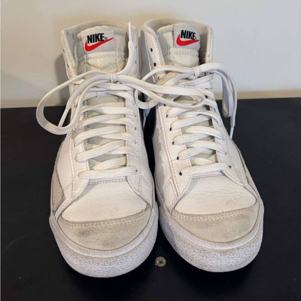 Nike Blazer Mid 77s